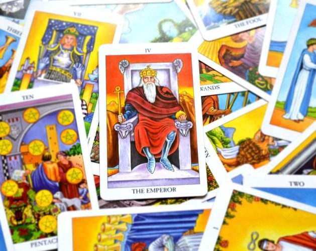 L Empereur Du Tarot De Marseille Signification De La Carte